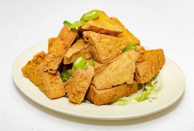 Deep-Fried Bean Curd in Spicy Rock Salt(Dimsum) 椒鹽炸豆腐